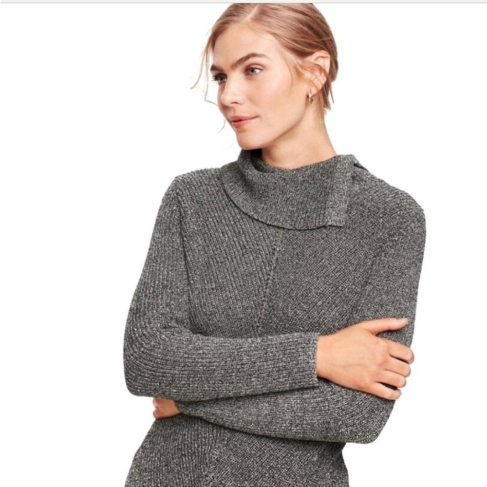 Talbots - split neck grey marled sweater sz M - NWOT